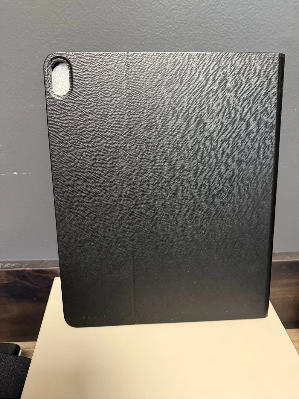 Brand New heyday Black Folio Tablet Case for iPad Air 13 in (2024)